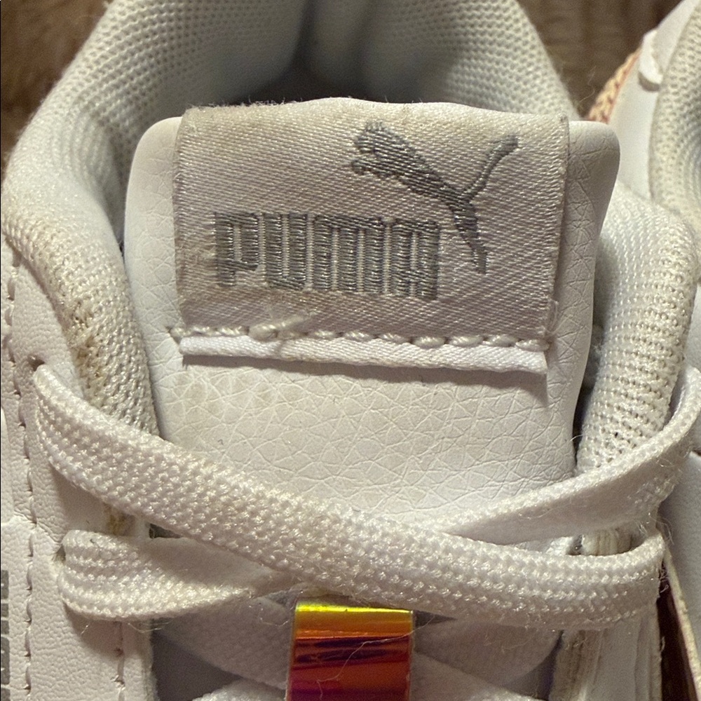 Like New PUMA Jada Holo PS Girls' Toddler Sneaker(Size 12C) - Picture 4 of 8